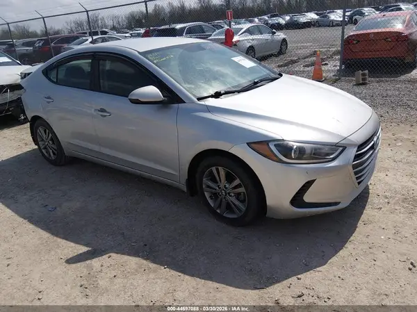 KMHD84LF8JU589046 2018 HYUNDAI ELANTRA - Image 1