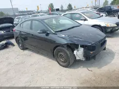 KMHD84LF8JU592755 2018 HYUNDAI ELANTRA
