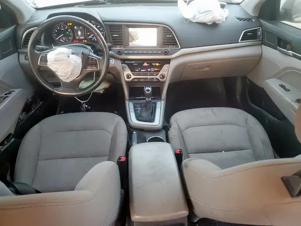 KMHD84LF8JU596210 2018 HYUNDAI ELANTRA - Image 8