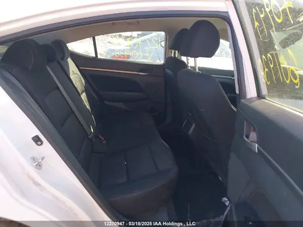 KMHD84LF8JU601938 2018 HYUNDAI ELANTRA - Image 8