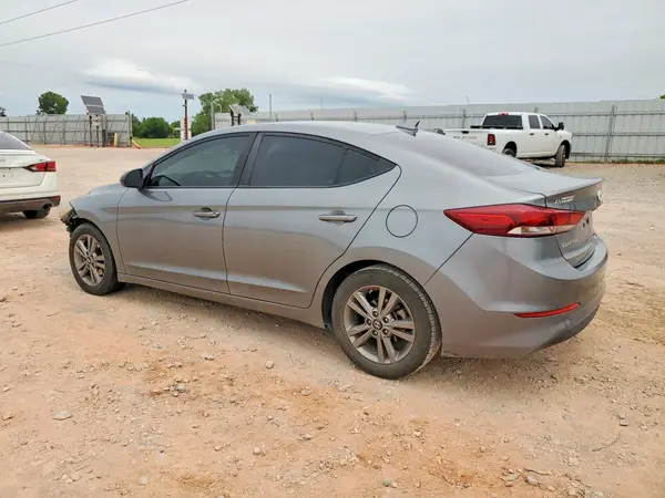 KMHD84LF8JU608002 2018 HYUNDAI ELANTRA - Image 2