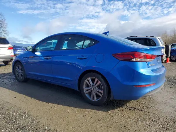KMHD84LF8JU608985 2018 HYUNDAI ELANTRA - Image 2