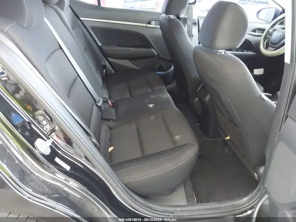 KMHD84LF8JU609523 2018 HYUNDAI ELANTRA - Image 8
