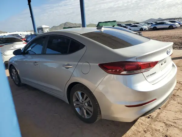KMHD84LF8JU612731 2018 HYUNDAI ELANTRA - Image 2