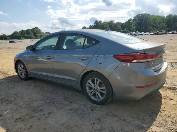 KMHD84LF8JU614088 2018 HYUNDAI ELANTRA - Image 2
