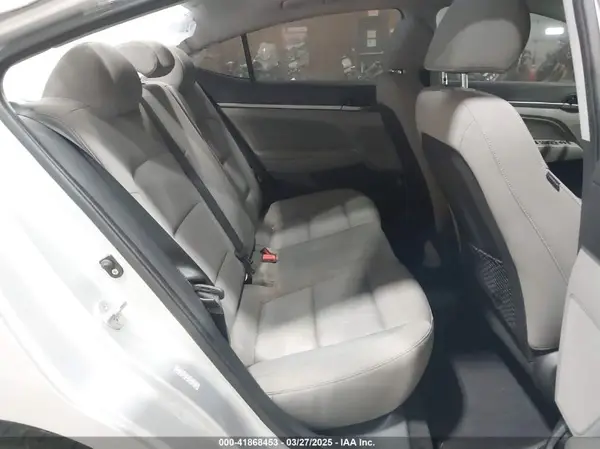 KMHD84LF8JU614656 2018 HYUNDAI ELANTRA - Image 8