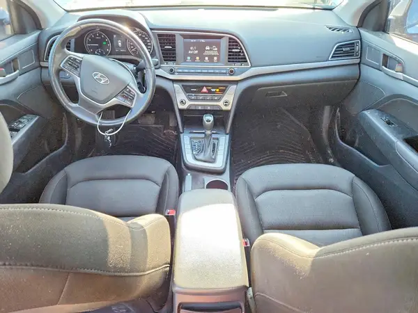 KMHD84LF8JU615869 2018 HYUNDAI ELANTRA - Image 8