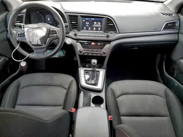 KMHD84LF8JU638021 2018 HYUNDAI ELANTRA - Image 8