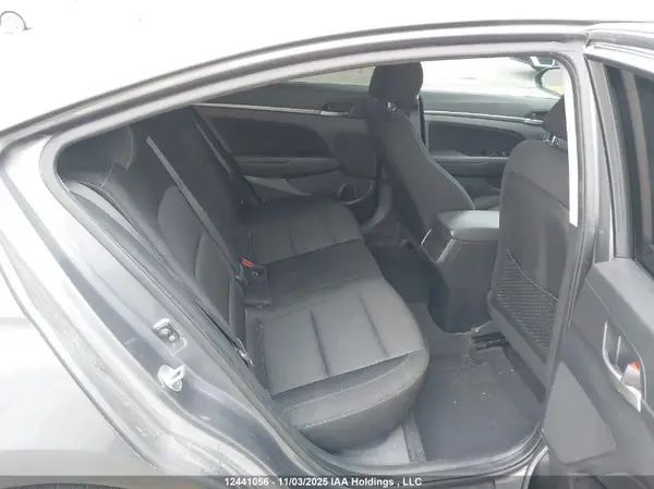 KMHD84LF8JU649102 2018 HYUNDAI ELANTRA - Image 8