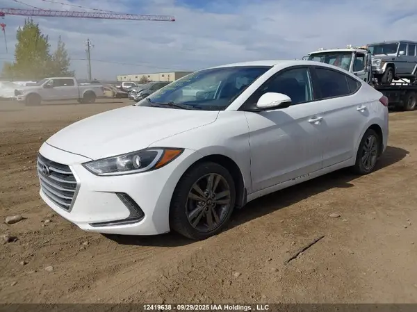 KMHD84LF8JU649830 2018 HYUNDAI ELANTRA - Image 2