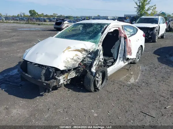 KMHD84LF8JU649908 2018 HYUNDAI ELANTRA - Image 2