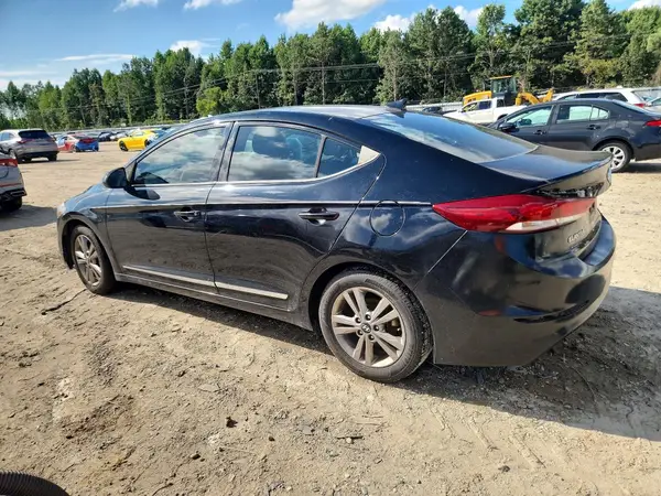 KMHD84LF8JU661136 2018 HYUNDAI ELANTRA - Image 2