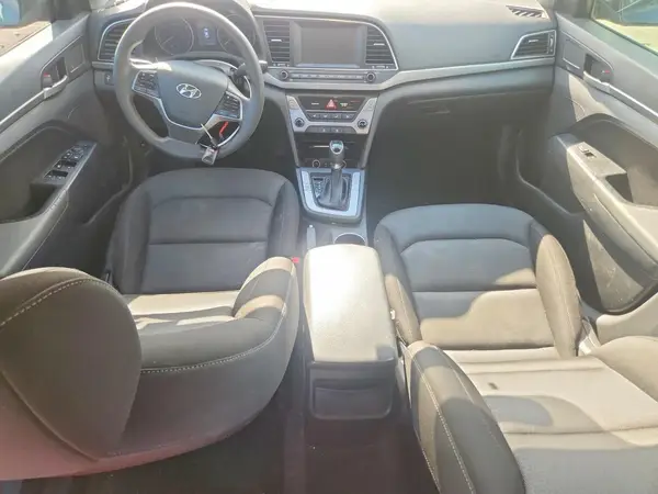 KMHD84LF8JU661136 2018 HYUNDAI ELANTRA - Image 8