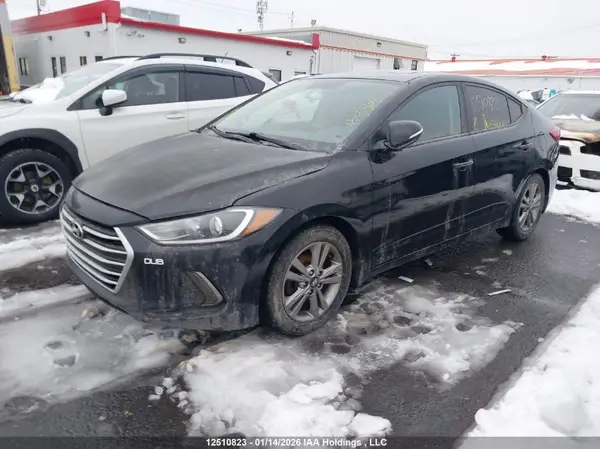 KMHD84LF8JU672931 2018 HYUNDAI ELANTRA - Image 2