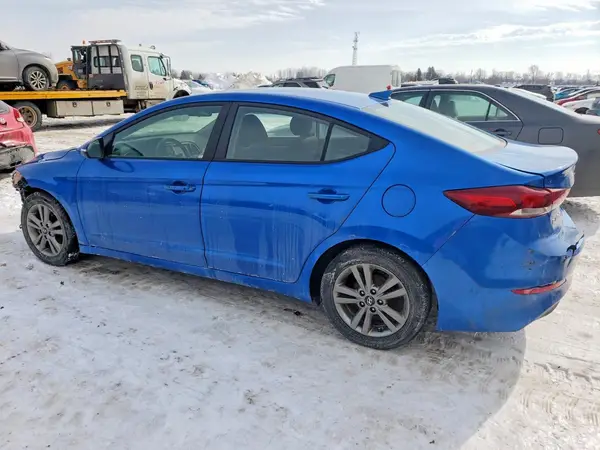 KMHD84LF8JU685467 2018 HYUNDAI ELANTRA - Image 2