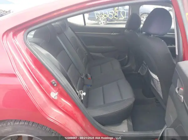 KMHD84LF8JU691950 2018 HYUNDAI ELANTRA - Image 8