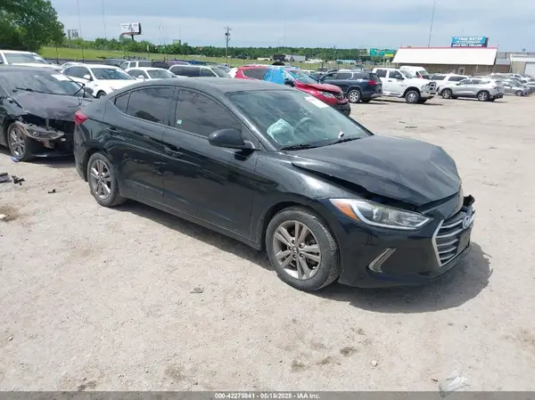 KMHD84LF8JU702946 2018 HYUNDAI ELANTRA - Image 1