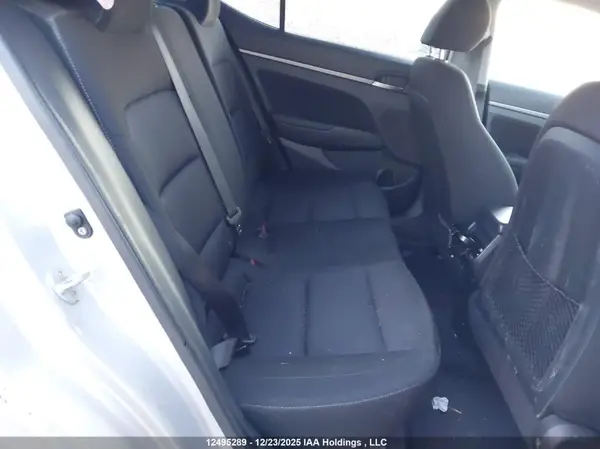 KMHD84LF8JU709962 2018 HYUNDAI ELANTRA - Image 8