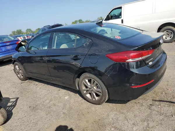 KMHD84LF8JU720248 2018 HYUNDAI ELANTRA - Image 2