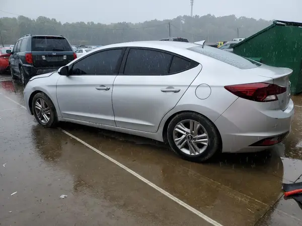 KMHD84LF8KU746110 2019 HYUNDAI ELANTRA - Image 2