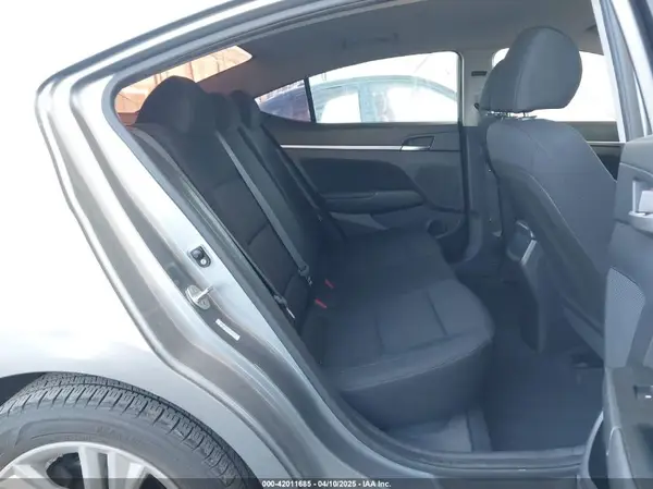 KMHD84LF8KU764266 2019 HYUNDAI ELANTRA - Image 8