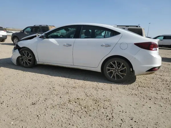 KMHD84LF8KU765143 2019 HYUNDAI ELANTRA - Image 2