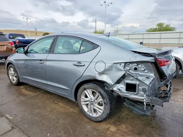 KMHD84LF8KU769015 2019 HYUNDAI ELANTRA - Image 2