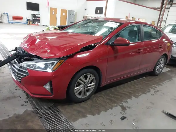 KMHD84LF8KU769189 2019 HYUNDAI ELANTRA - Image 2
