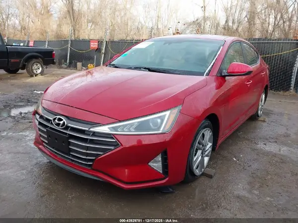 KMHD84LF8KU770133 2019 HYUNDAI ELANTRA - Image 2