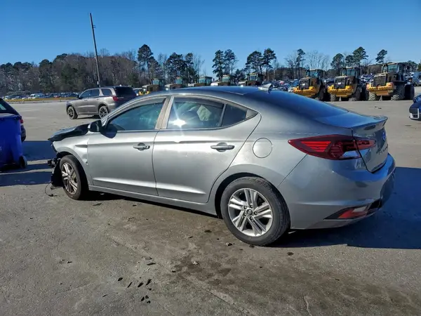 KMHD84LF8KU779883 2019 HYUNDAI ELANTRA - Image 2