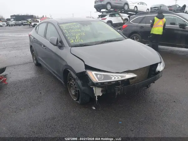 KMHD84LF8KU802756 2019 HYUNDAI ELANTRA - Image 1