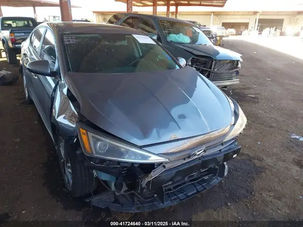 KMHD84LF8KU816835 2019 HYUNDAI ELANTRA - Image 1