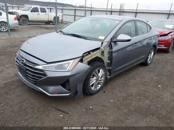 KMHD84LF8KU833554 2019 HYUNDAI ELANTRA - Image 2