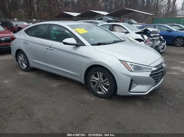 KMHD84LF8KU845512 2019 HYUNDAI ELANTRA - Image 1