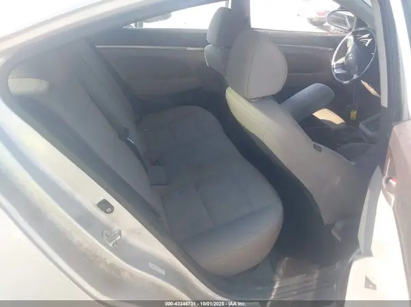 KMHD84LF8KU851410 2019 HYUNDAI ELANTRA - Image 8