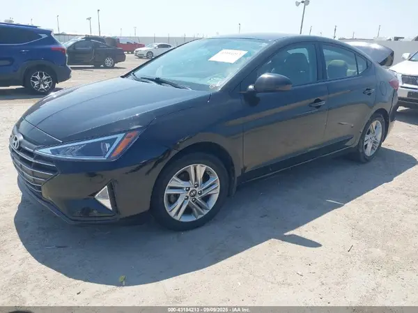 KMHD84LF8KU874573 2019 HYUNDAI ELANTRA - Image 2
