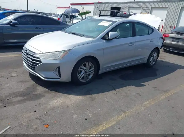 KMHD84LF8KU876484 2019 HYUNDAI ELANTRA - Image 2