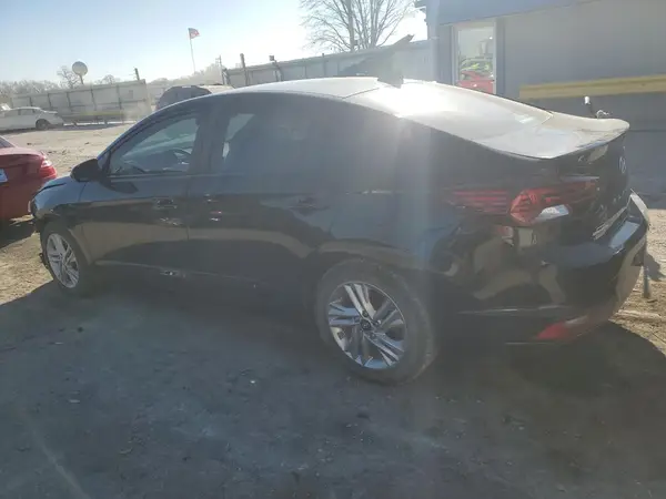 KMHD84LF8KU888702 2019 HYUNDAI ELANTRA - Image 2