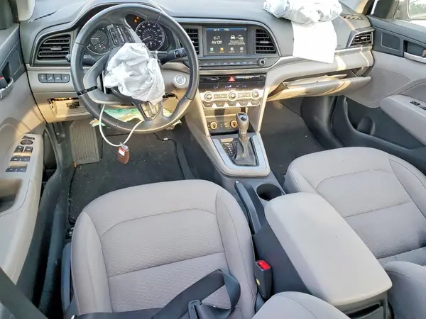 KMHD84LF8LU015484 2020 HYUNDAI ELANTRA - Image 8