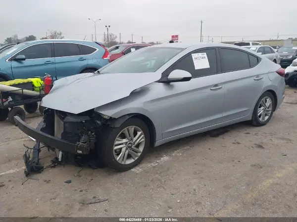 KMHD84LF8LU027005 2020 HYUNDAI ELANTRA - Image 2