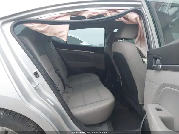 KMHD84LF8LU027005 2020 HYUNDAI ELANTRA - Image 8