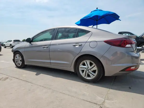 KMHD84LF8LU035864 2020 HYUNDAI ELANTRA - Image 2