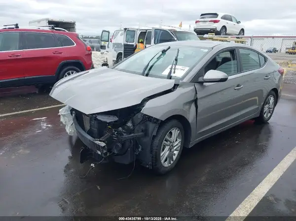 KMHD84LF8LU044130 2020 HYUNDAI ELANTRA - Image 2