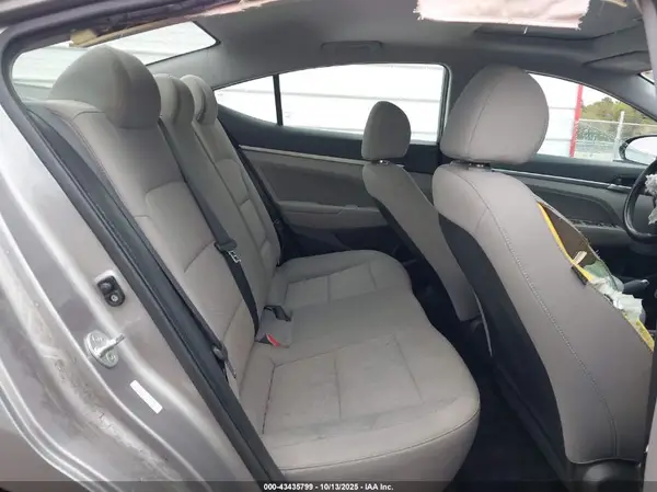 KMHD84LF8LU044130 2020 HYUNDAI ELANTRA - Image 8