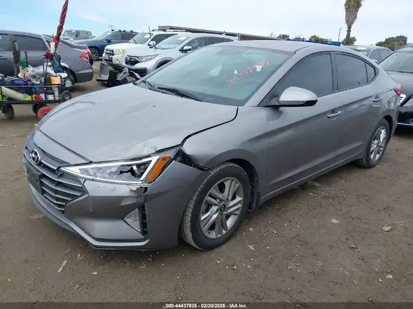 KMHD84LF8LU072039 2020 HYUNDAI ELANTRA - Image 2