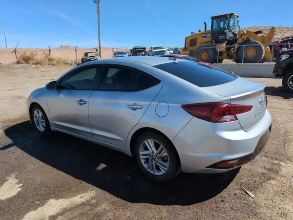 KMHD84LF8LU072624 2020 HYUNDAI ELANTRA - Image 2
