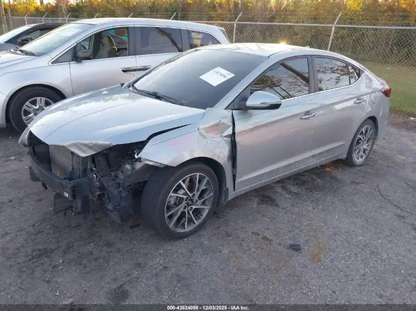 KMHD84LF8LU927581 2020 HYUNDAI ELANTRA - Image 2