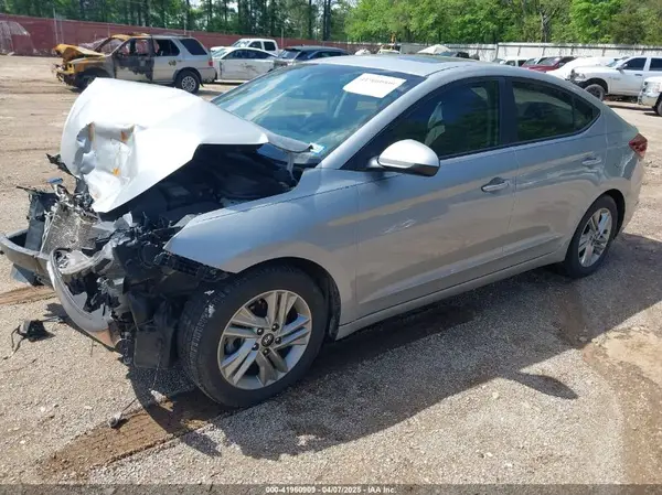 KMHD84LF8LU929864 2020 HYUNDAI ELANTRA - Image 2