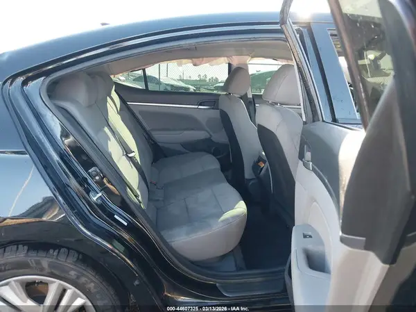 KMHD84LF8LU947541 2020 HYUNDAI ELANTRA - Image 8