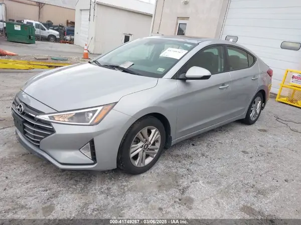 KMHD84LF8LU952920 2020 HYUNDAI ELANTRA - Image 2
